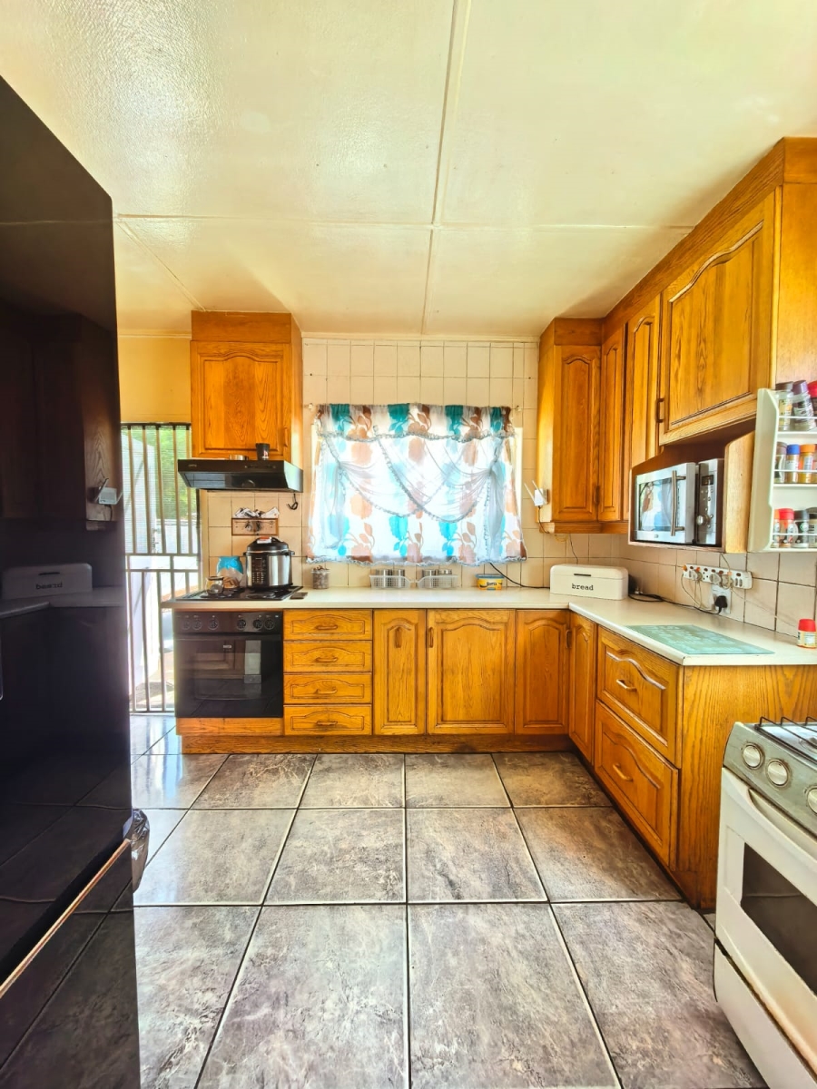 3 Bedroom Property for Sale in Sasolburg Ext 12 Free State